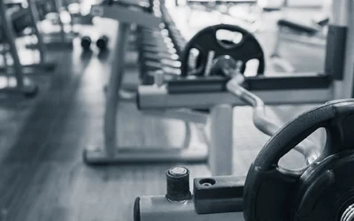 A súlyzós erőgépek, avagy a géppark alapjai